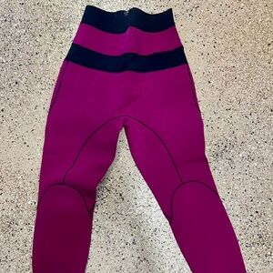 Seea x Reunion 2mm High Waist Pant - Large / Burgundy / Black  💜